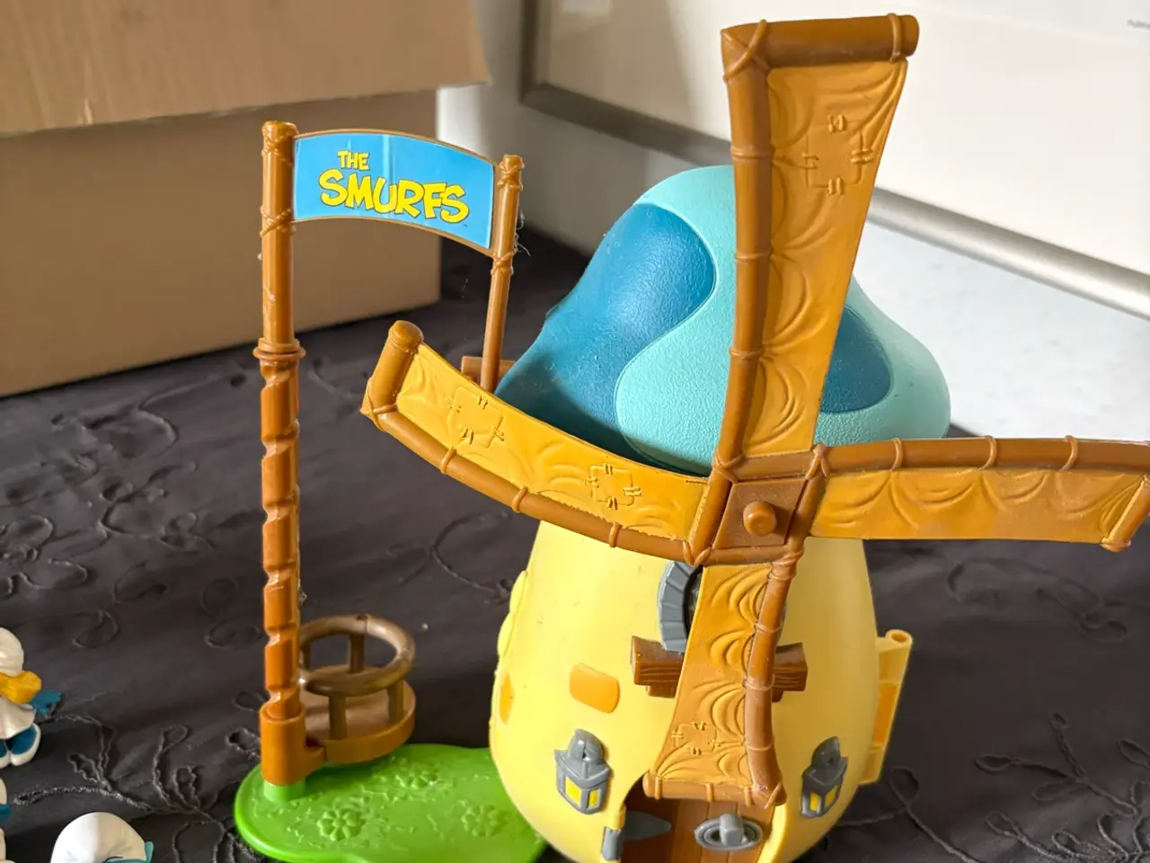 Billede 3 - Smølfer med hus