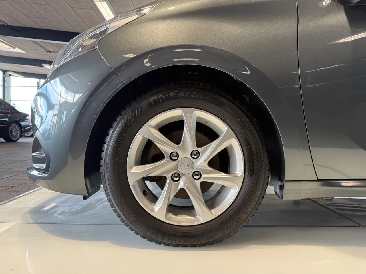 Billede 9 - Peugeot 208 1,6 BlueHDi 100 Envy Sky
