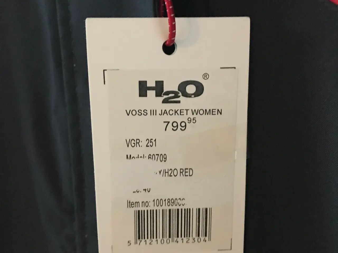 Billede 2 - Ny H2O jakke str 40 