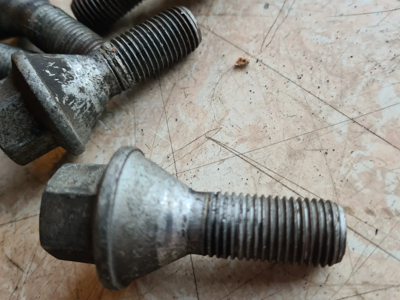 Billede 1 - Brugte hjul bolte Fiat Ducato
