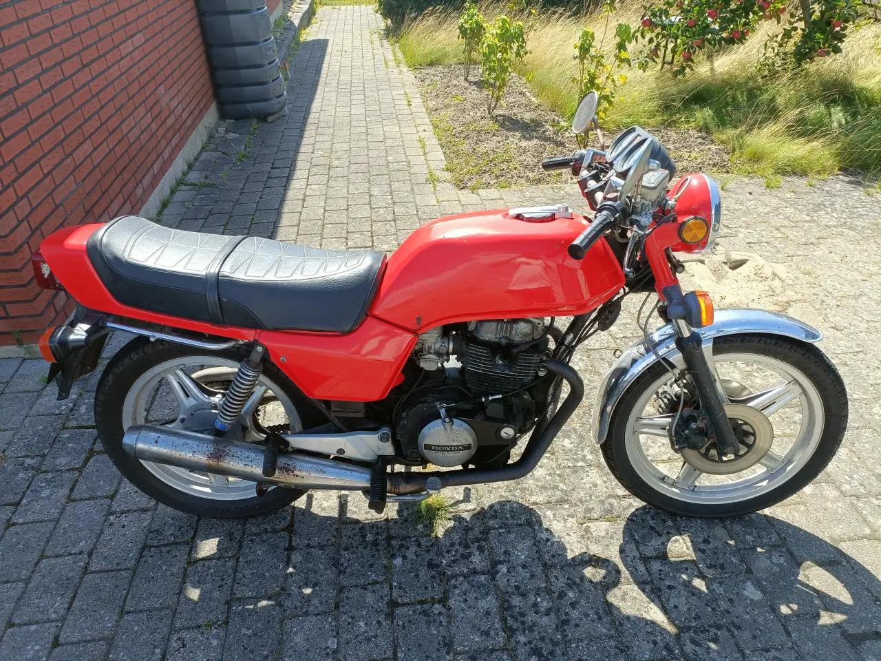 Billede 1 - Honda CB400N