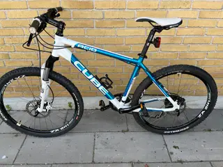 Cube Acid mountainbike 