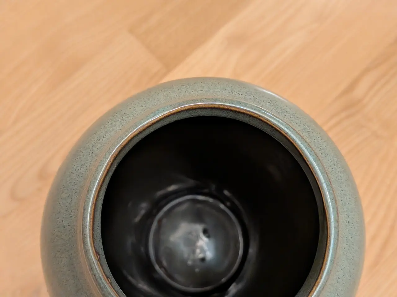 Billede 4 - IKEA vase i grågrøn og beige – 24 cm