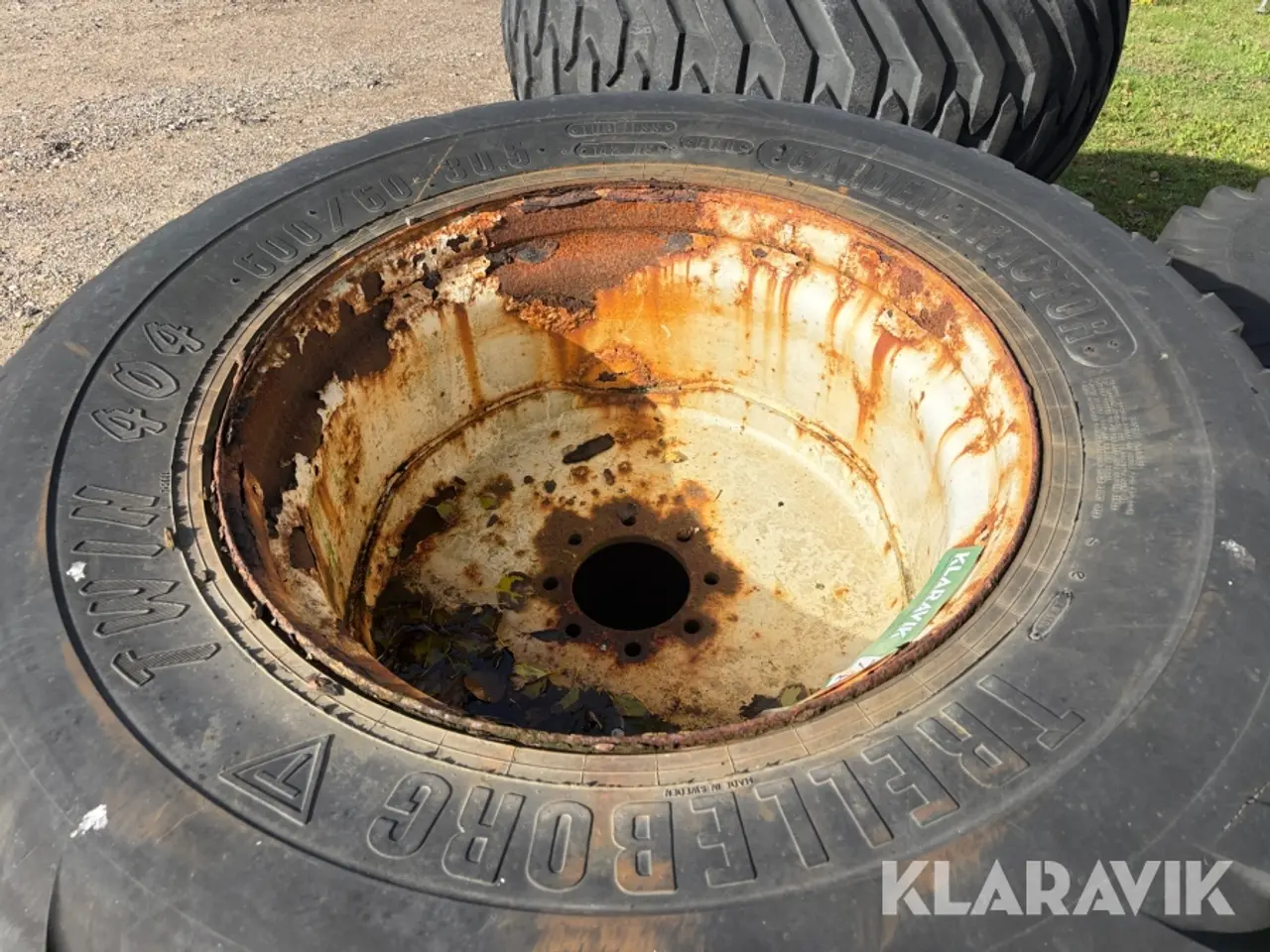 Billede 3 - Traktordæk Trelleborg Twin 404 2 Styk