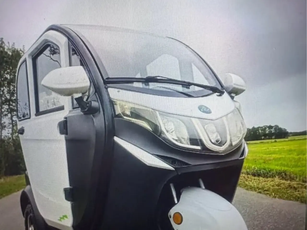 Billede 1 - Kabinescooter skal sælges