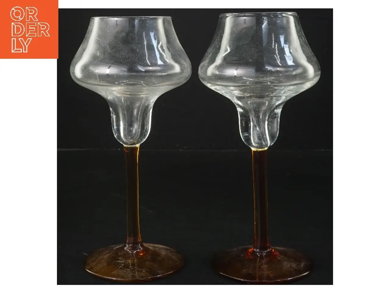 Billede 1 - Glas med brun fod (str. 2 stk Ø 6 cm længde 21 cm)