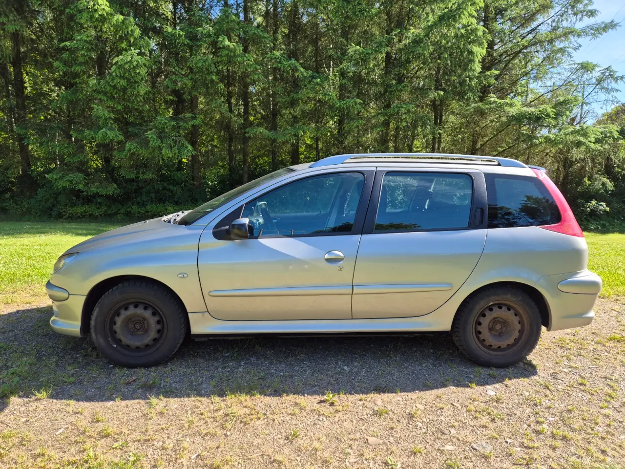 Billede 4 - Fin velholdt peugeot sælges