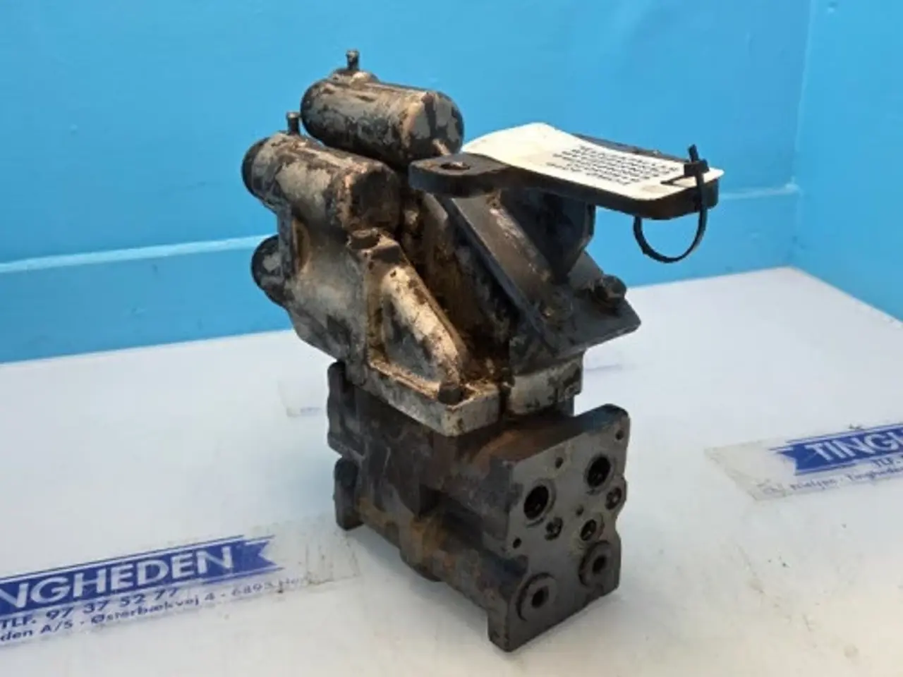 Billede 18 - Ford 8340 Styreventil 81864873