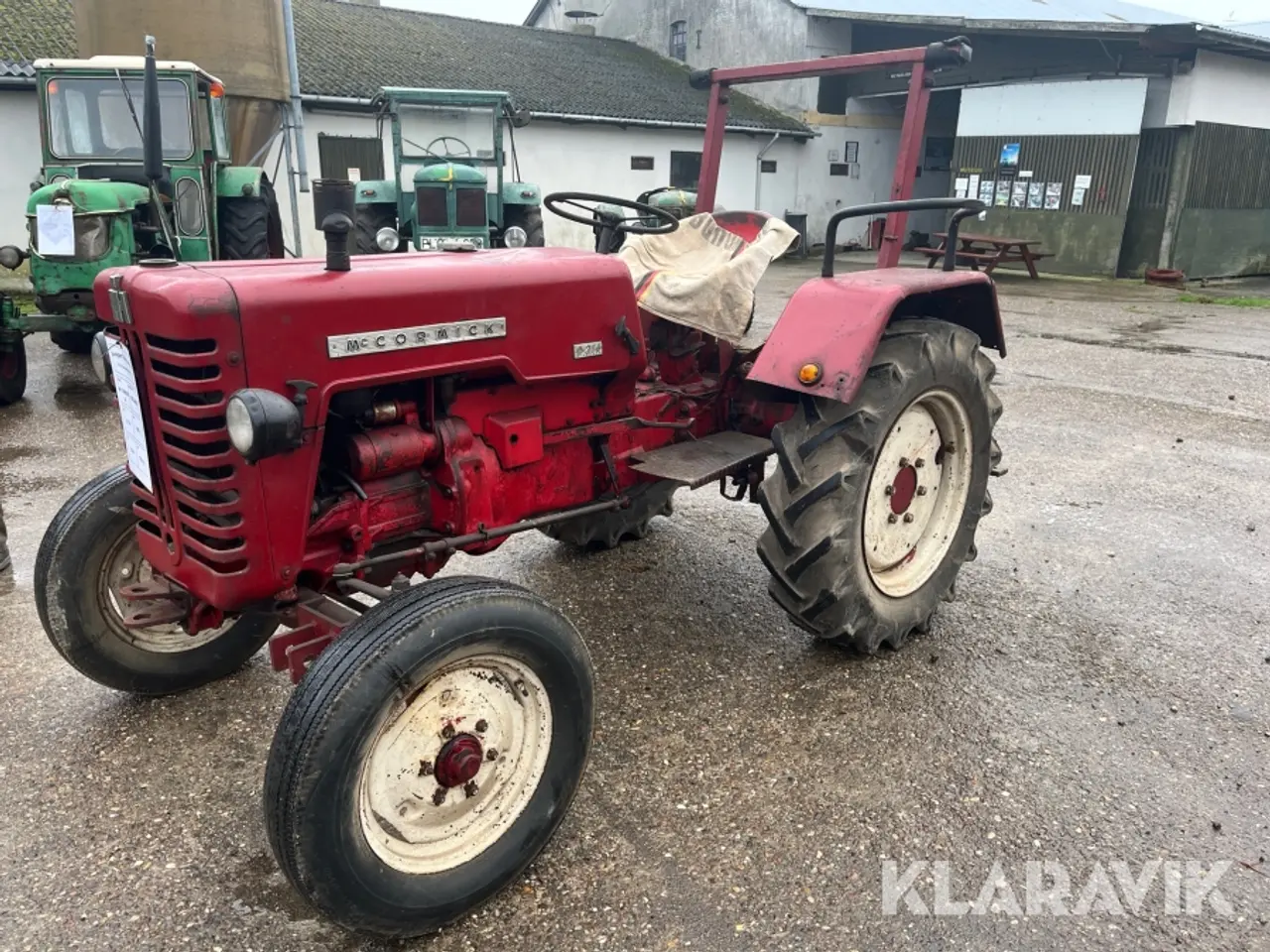 Billede 1 - Veterantraktor Mc Cormick D-214 standard