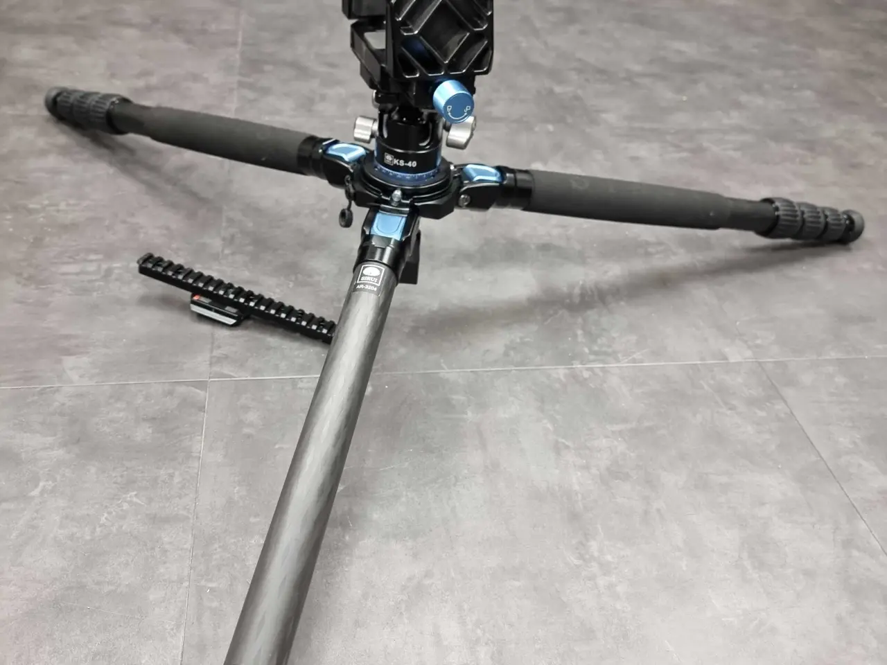 Billede 1 - Sirui Bipod