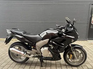 Honda CBF 1000 A