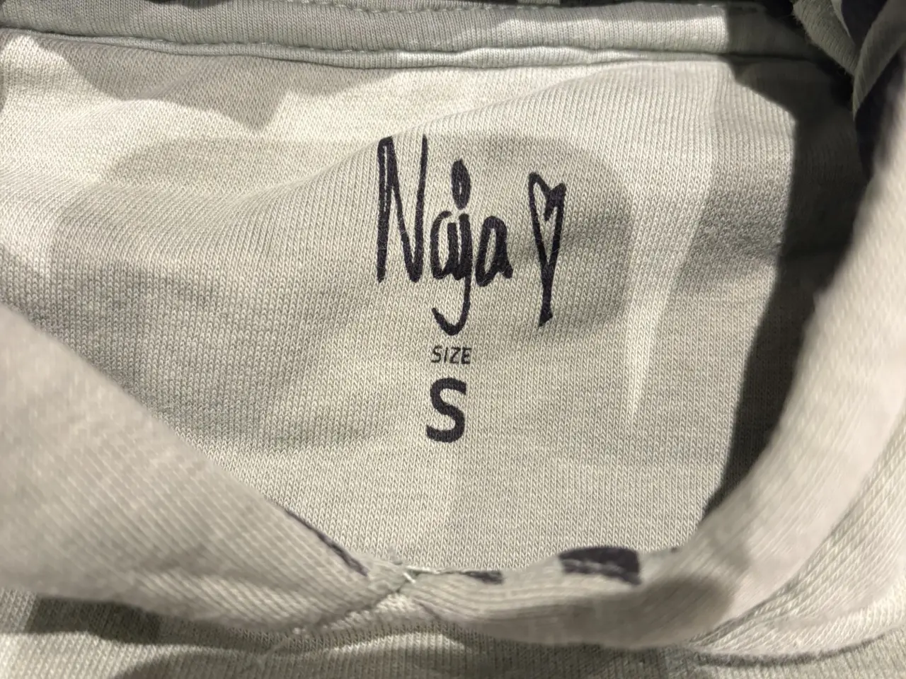 Billede 3 - Naja Mønster hoodie