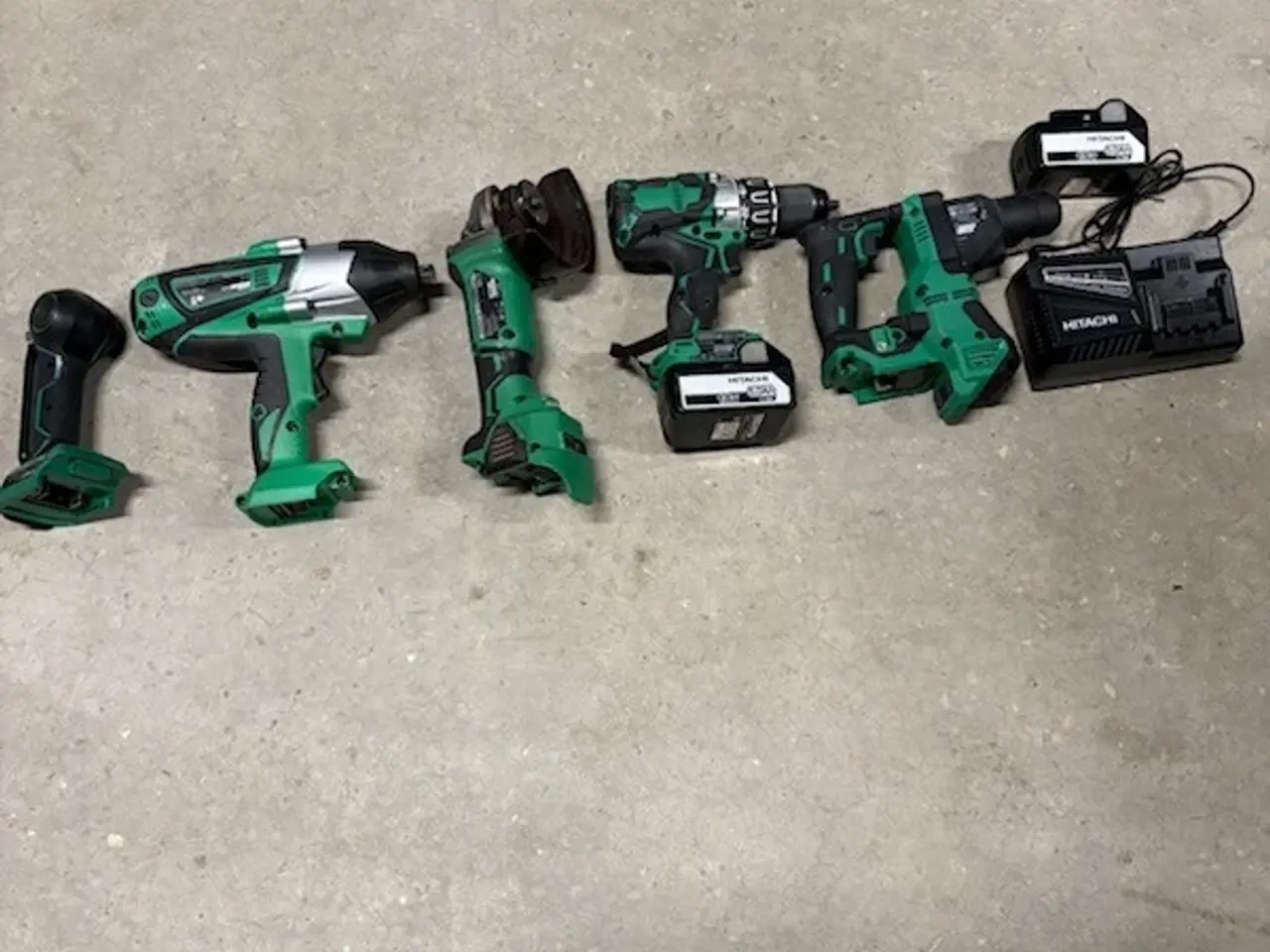 Billede 1 - Hitachi elværktøj - helt sæt