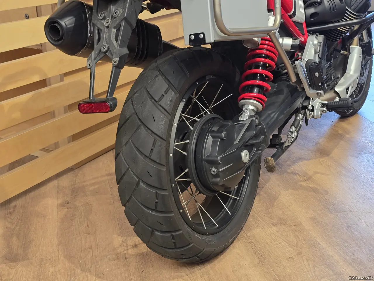 Billede 8 - Moto Guzzi V85 TT Eftermonteret udstyr - 50.000 kr.