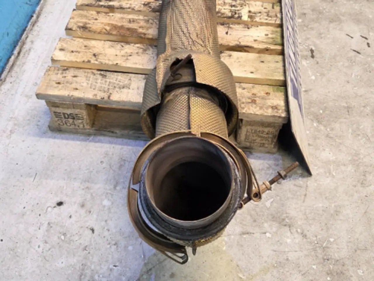 Billede 4 - Valtra S394 Udstødningsrør ACW679551A