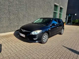 Hyundai i30 1,4i benzin