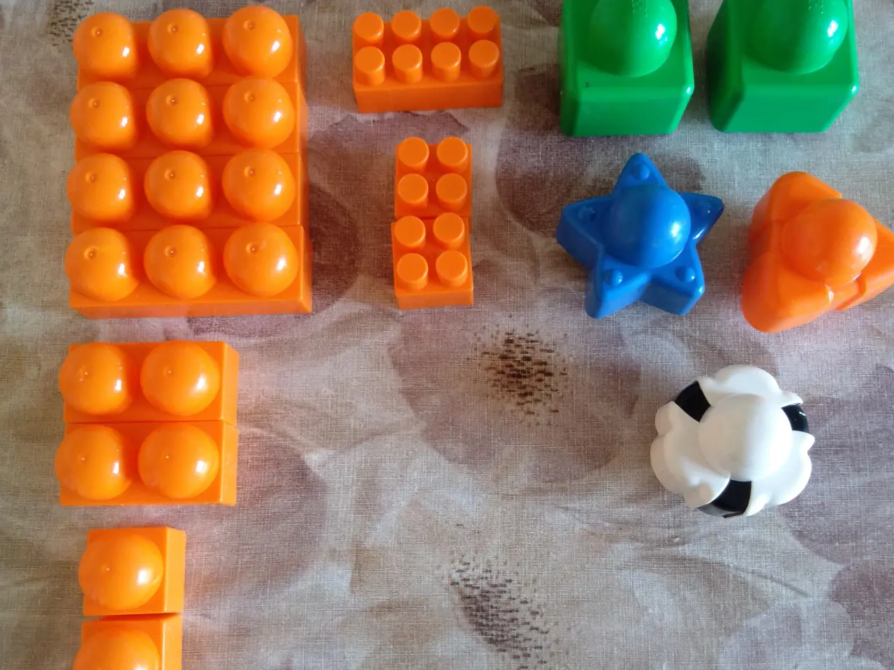 Billede 1 - Blandet baby Lego klodser