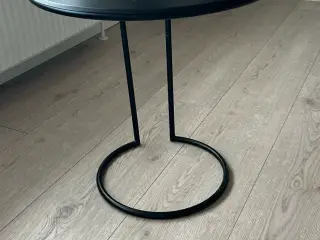 Sort metal bakkebord