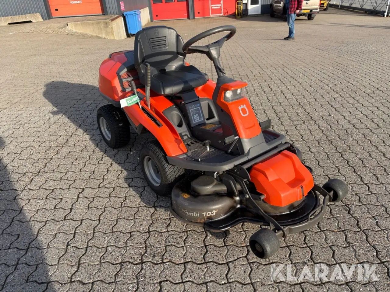 Billede 3 - Græsslåmaskine Husqvarna R216 AWD