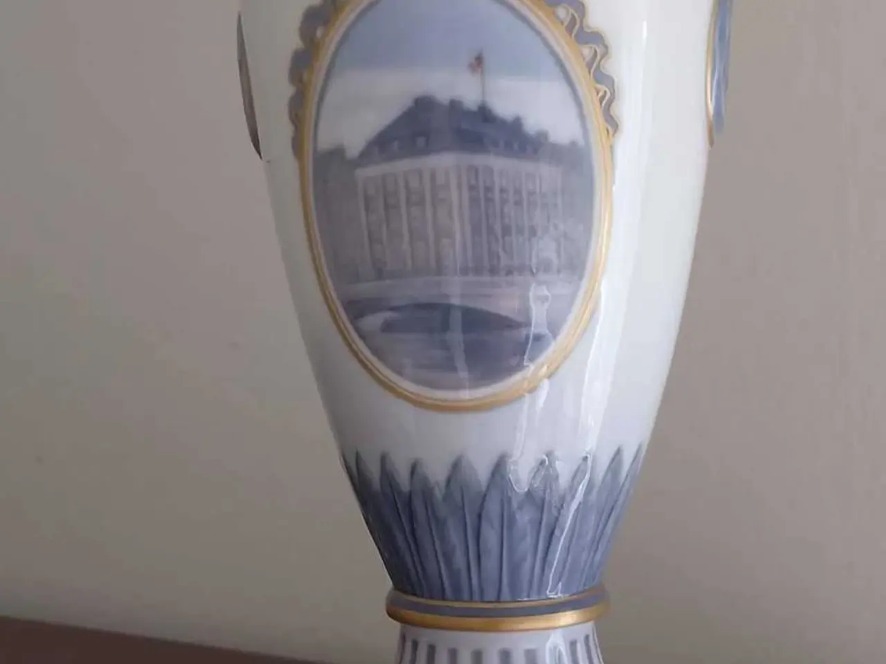 Billede 1 - Royal Copenhagen - lågvase 1798 - 1923(RC)
