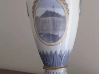 Royal Copenhagen - lågvase 1798 - 1923(RC)