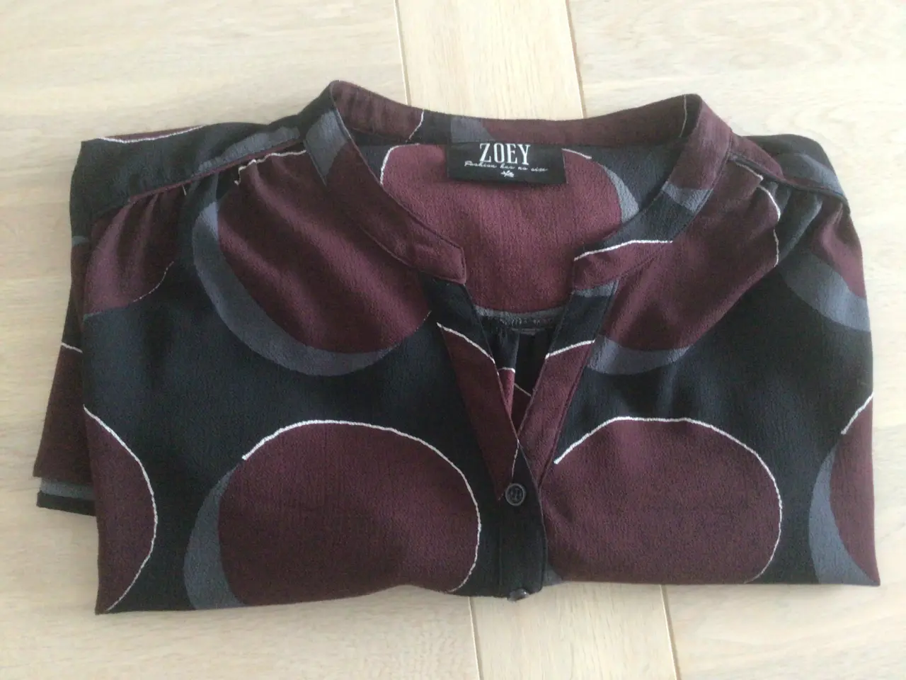 Billede 1 - Bluse XL - Zoey