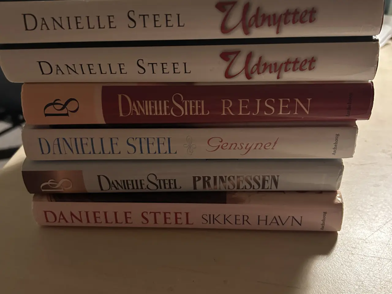 Billede 4 - Danielle Steel bøger 