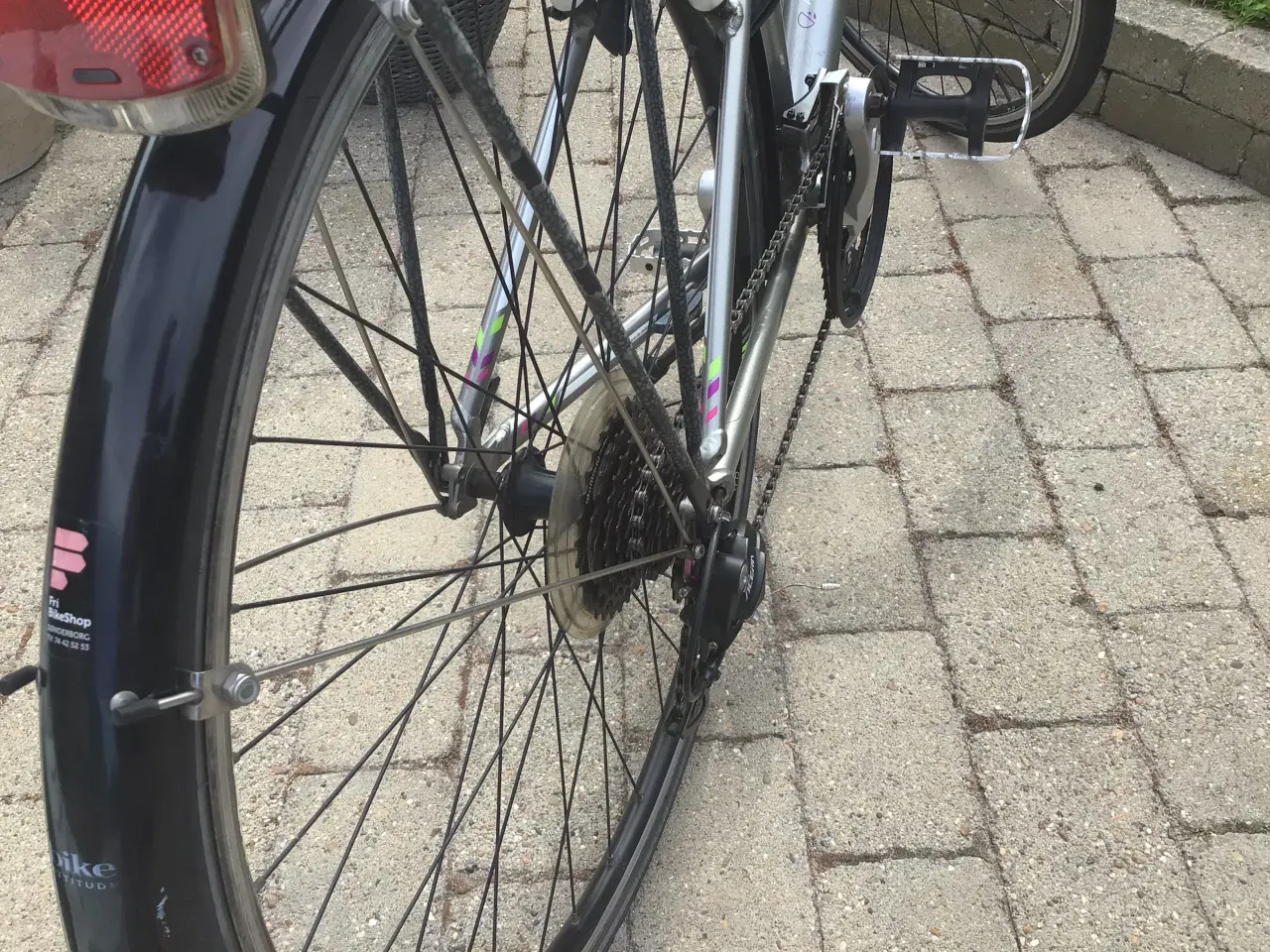Billede 3 - TREK Seven/4 Pigecykel