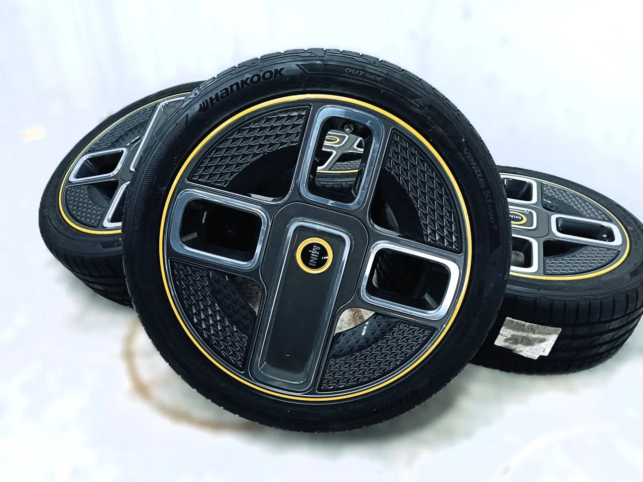 Billede 6 - 5x112 17" ET54 nav 66,6ø MINI sommersæt inkl.TPMS
