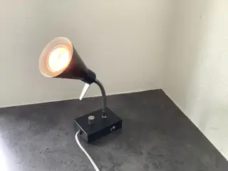 Væglampe flex og justerbar lysstyrke