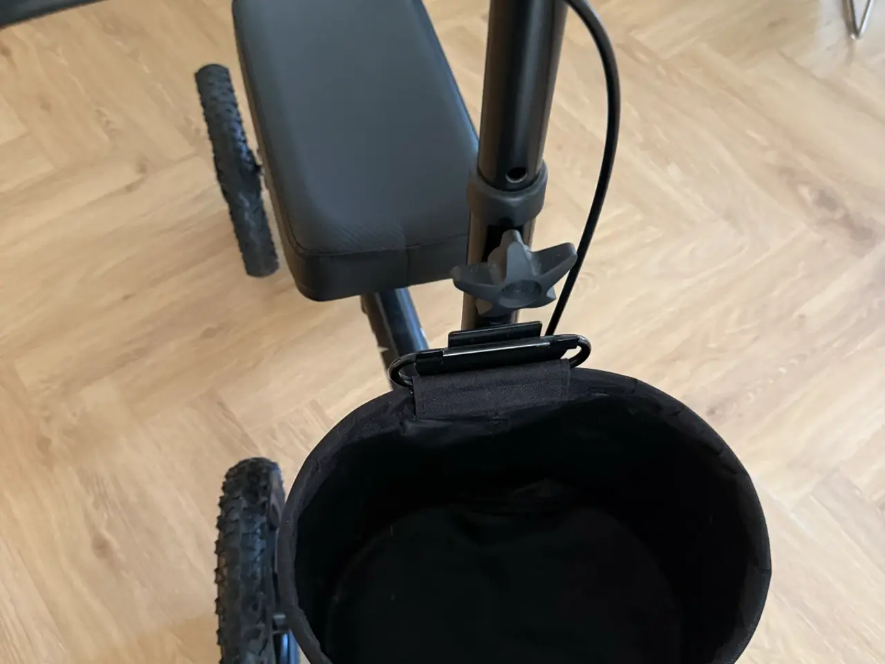 Billede 4 - Knæ scooter 