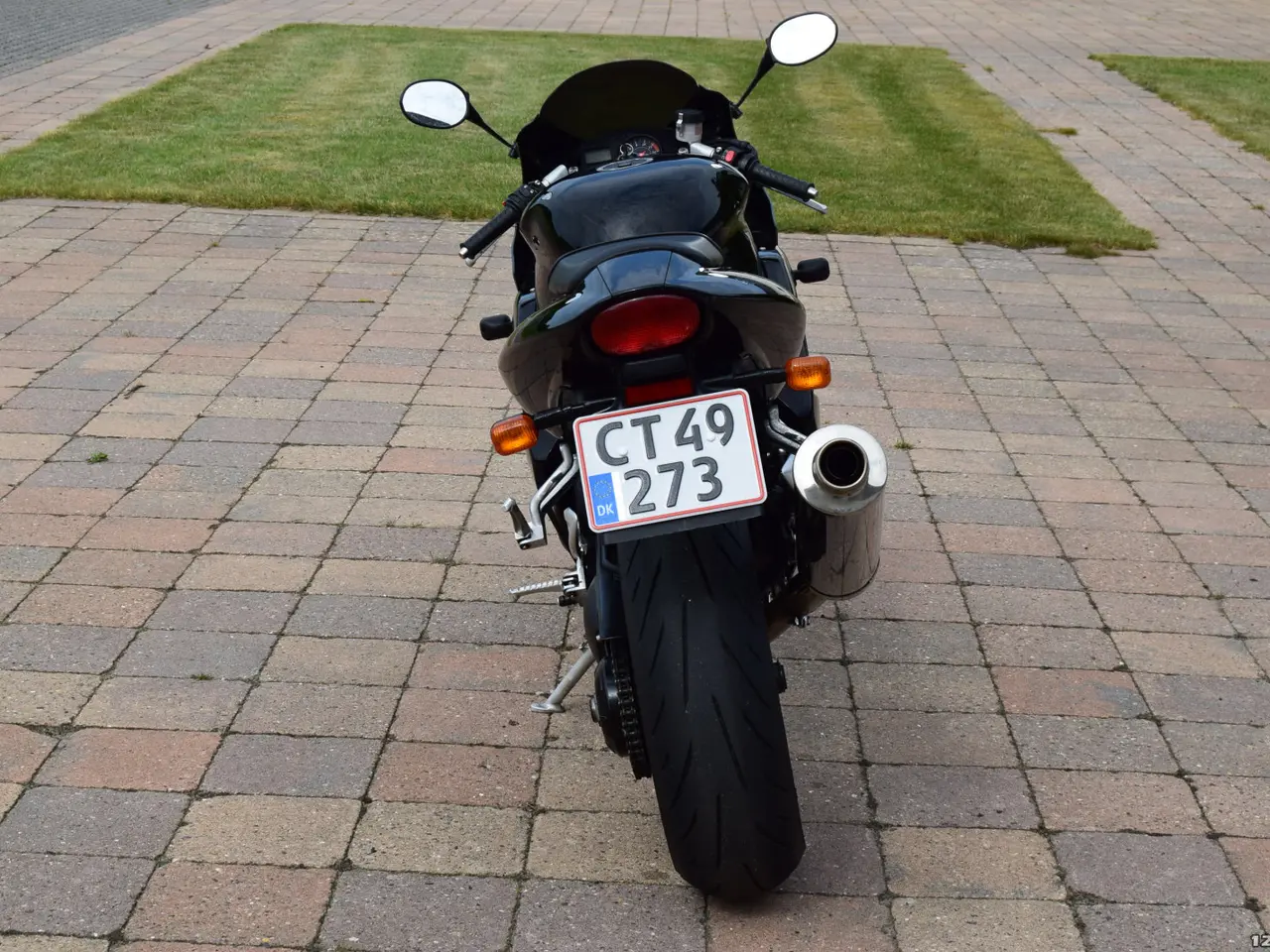Billede 13 - Triumph Daytona 955i Naked bike