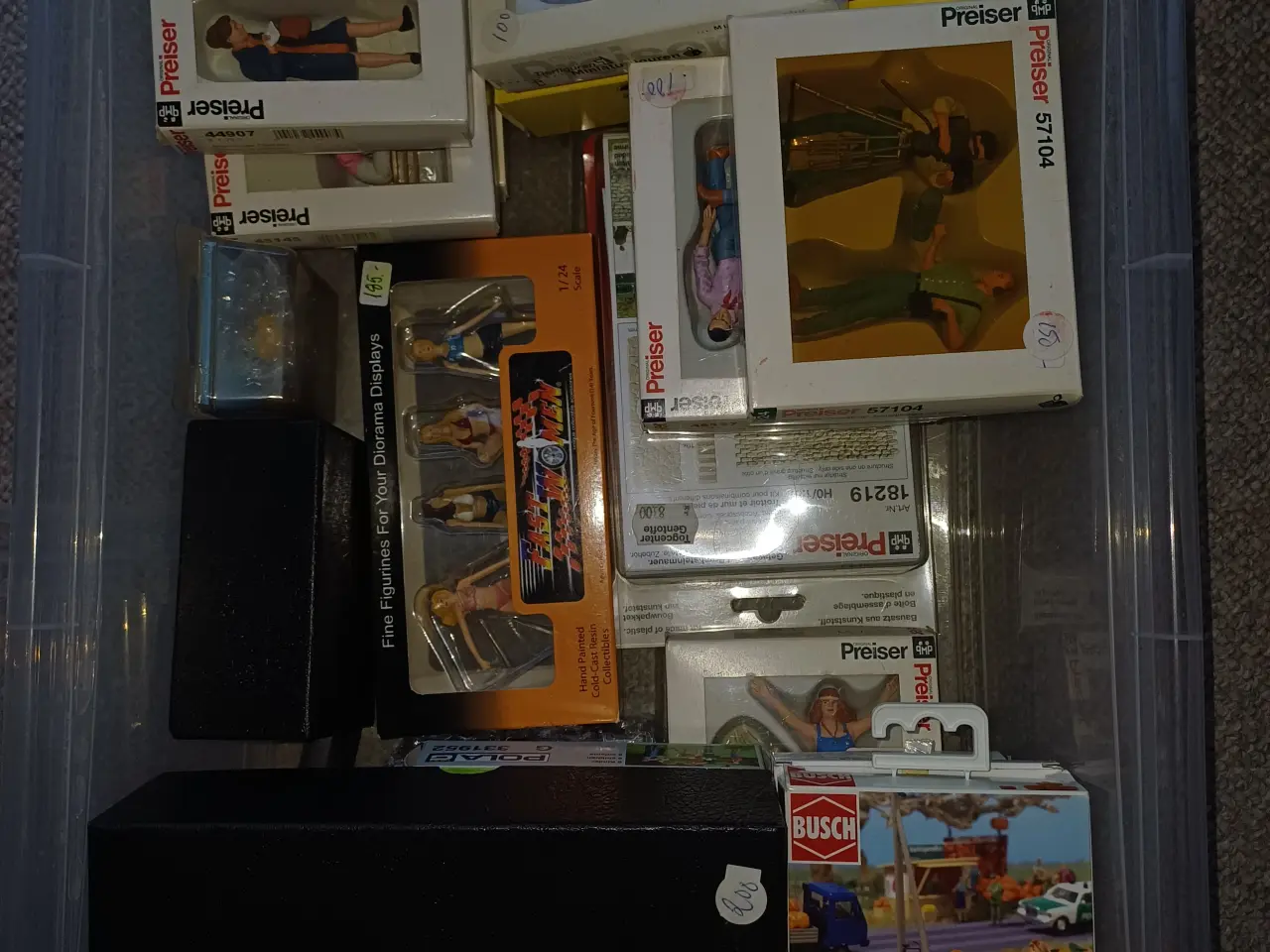Billede 2 - Preiser og Busch figurer