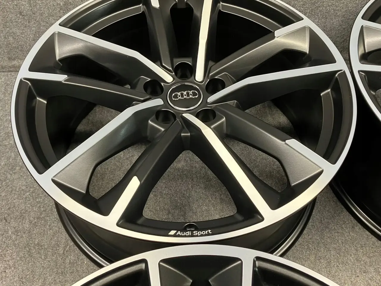 Billede 3 - ALUFÆLGE AUDI A7 S7 RS7 C8 4K8 20"