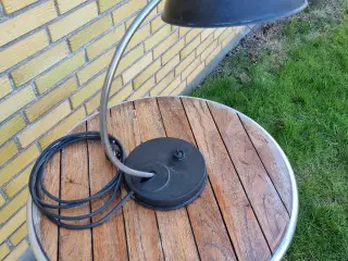 Bauhaus bordlampe