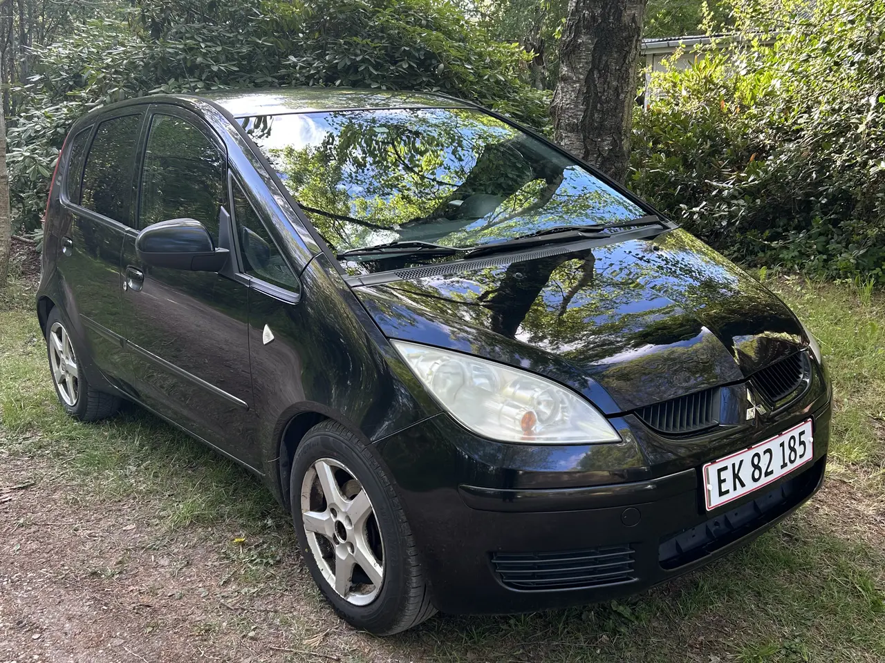 Billede 2 - Mitsubishi Colt med syn og plader