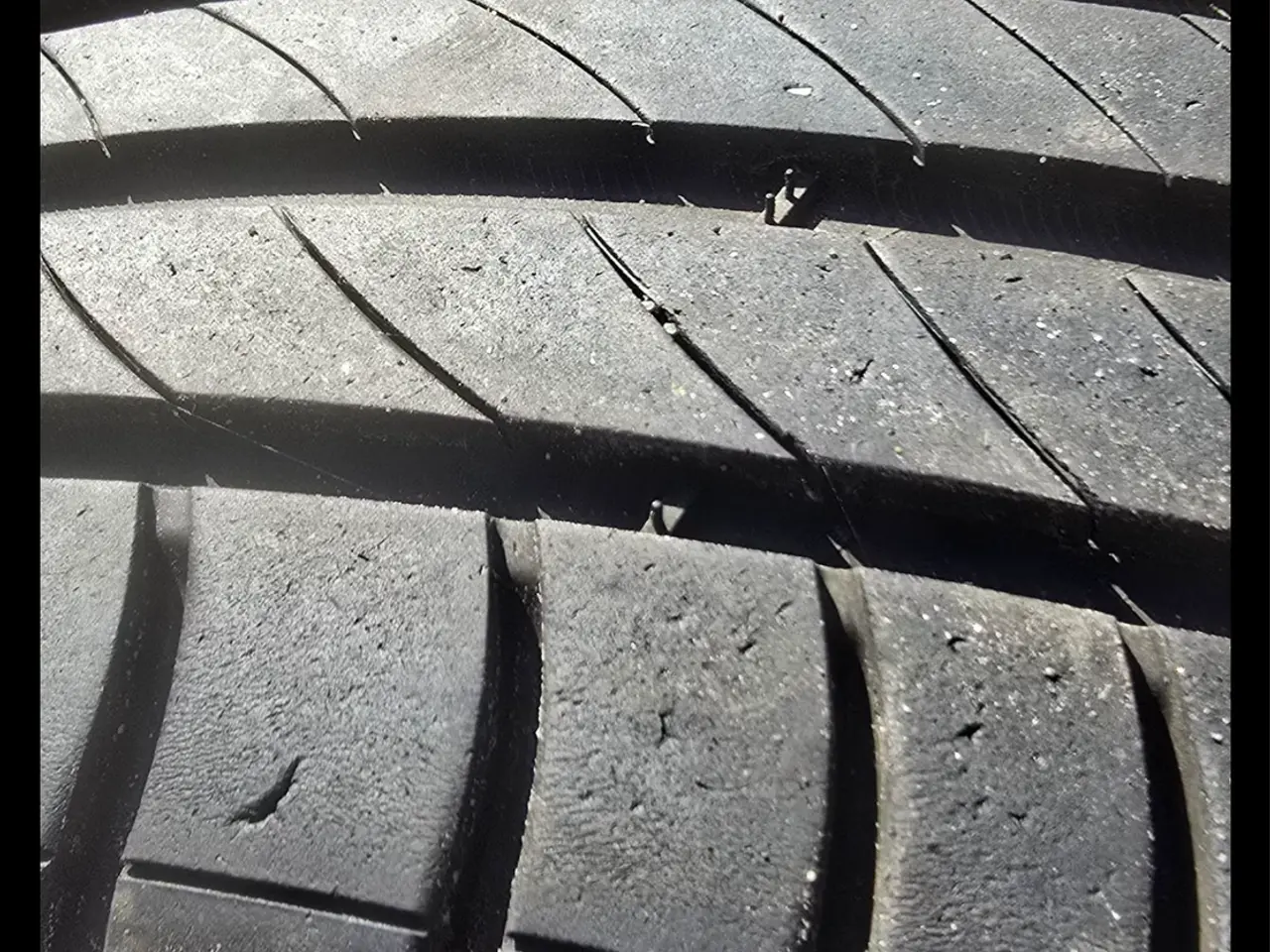 Billede 2 - 4, stk Michelin sommerdæk 205/55 R16 6-7 mm,