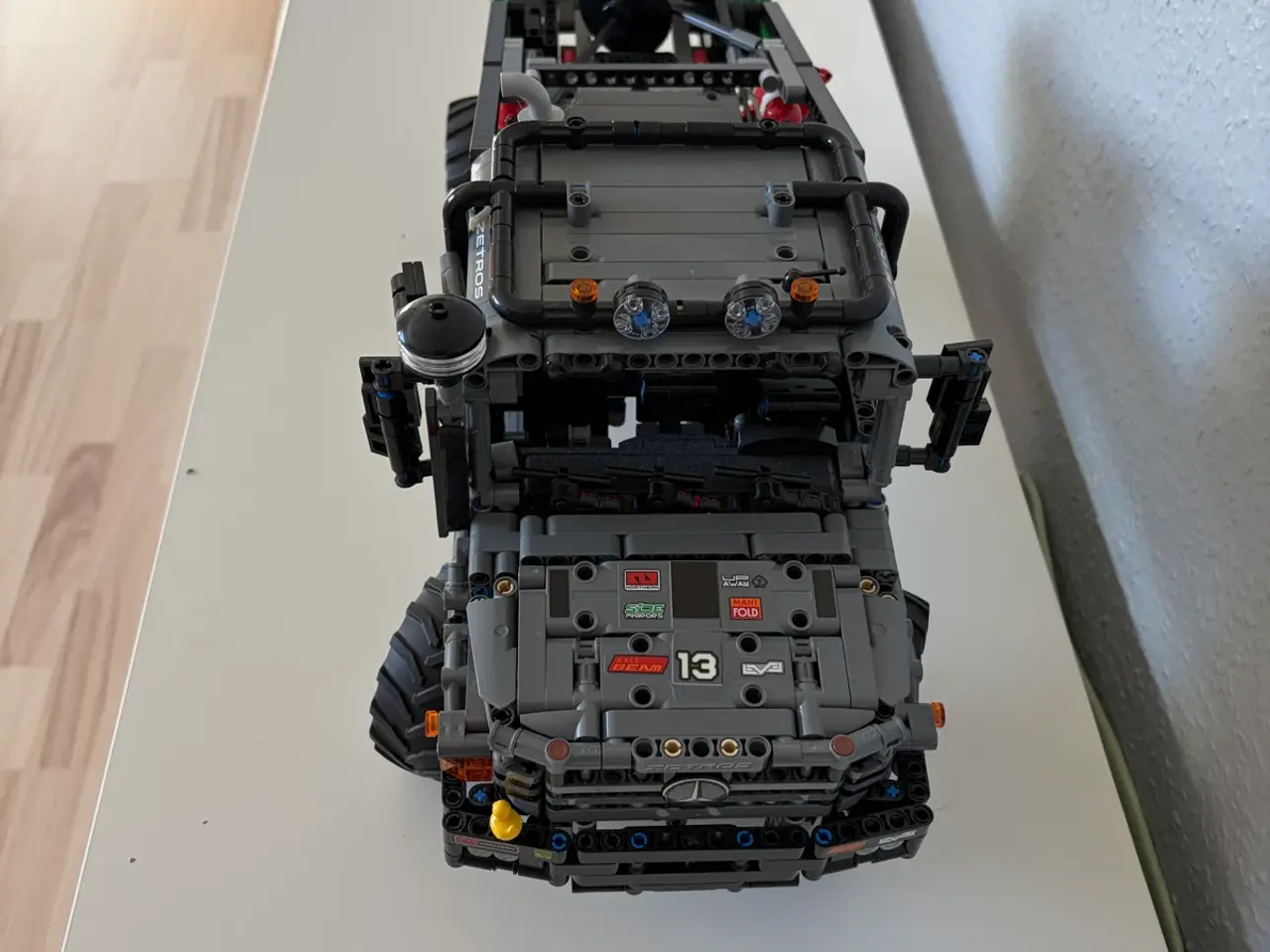 Billede 2 - Lego technic Mercedes-Benz zetros