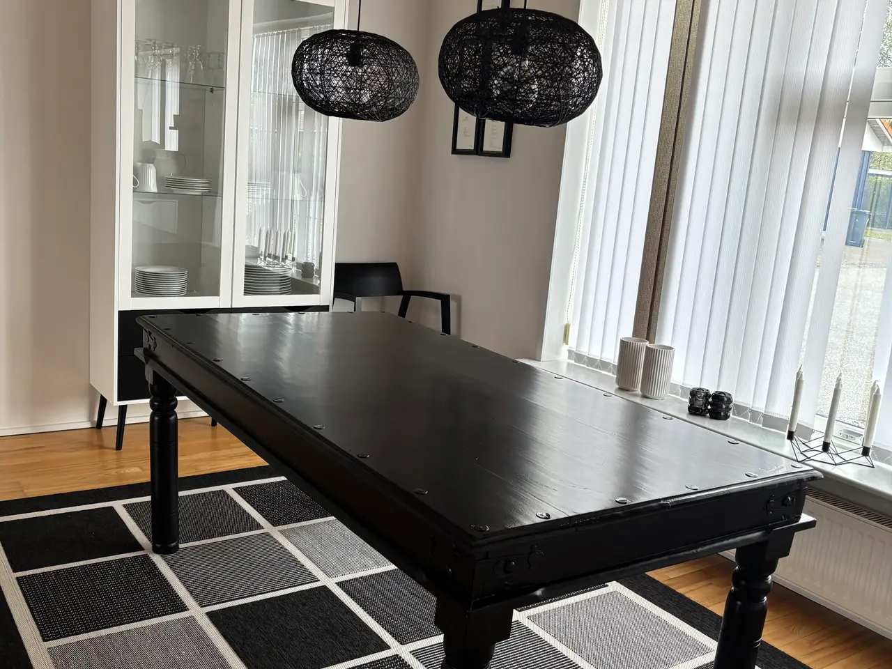 Billede 1 - Spiseborde 180x90 Velholdt Pris 400kr