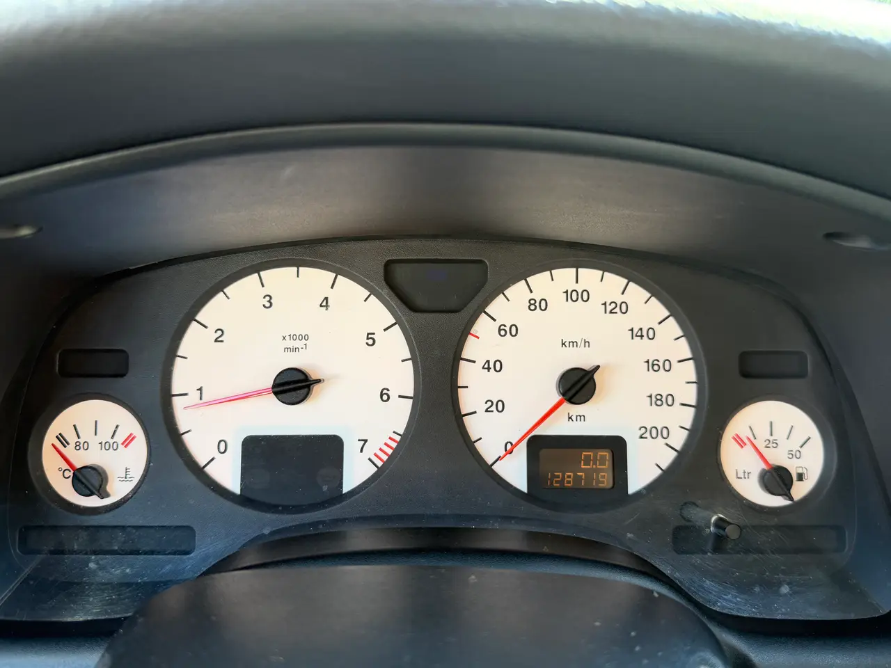 Billede 13 - Opel Astra 1,6 16V Sport 3d sælges 