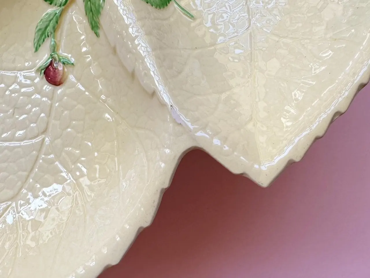 Billede 5 - Carlton Ware, bladformet cabaretfad med blomster