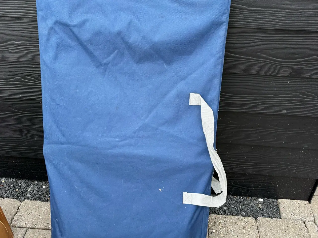 Billede 6 - Campingskab med 3 hylder og en bordplade