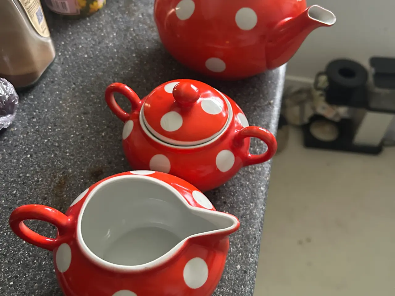 Billede 2 - Te/ kaffe sæt kande