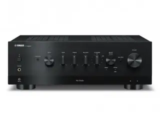 Yamaha R-N800A samt Oberon7 Dali højttalere