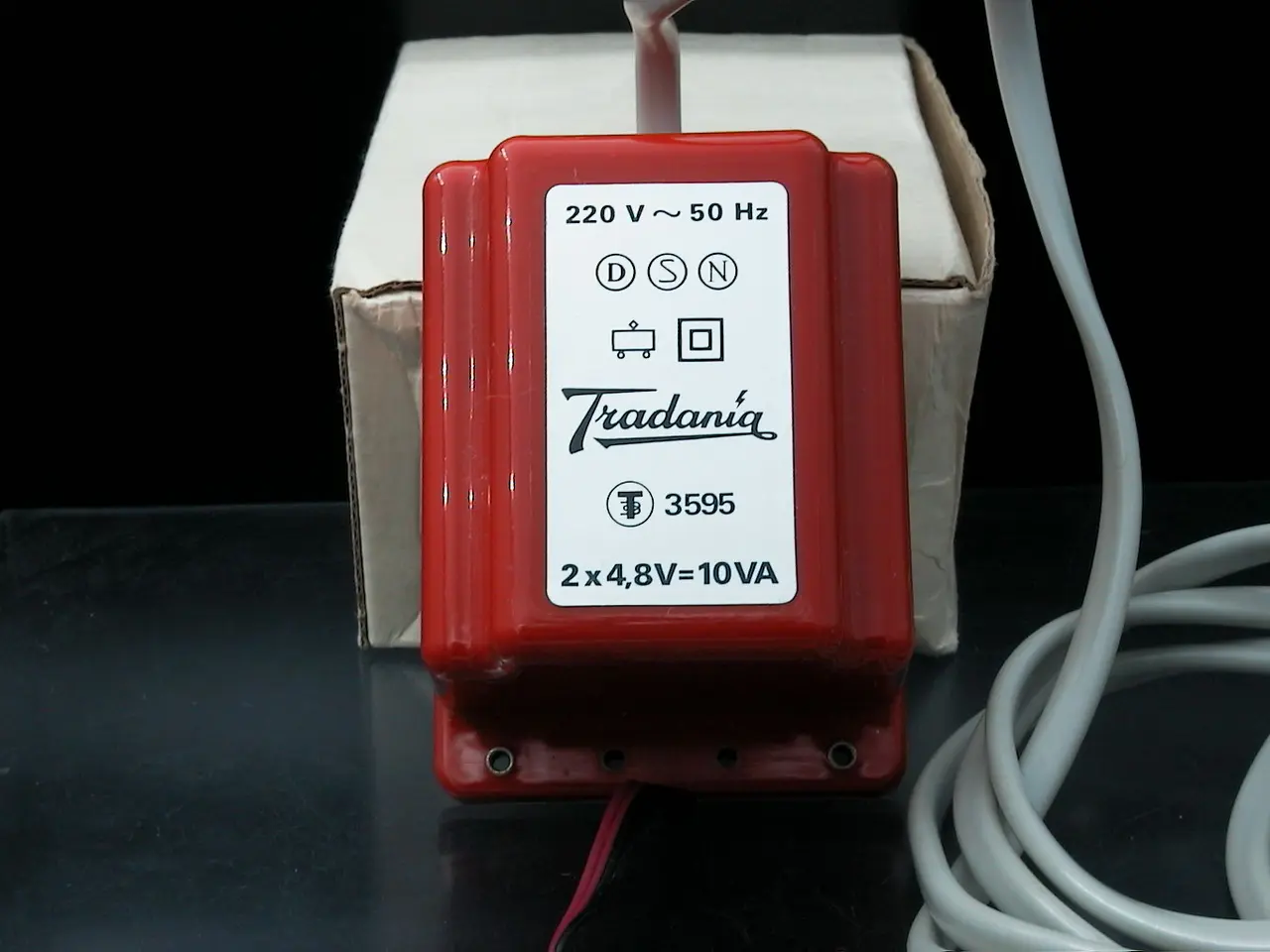 Billede 4 - Tradania transformator 2 x 4,8V = 10VA