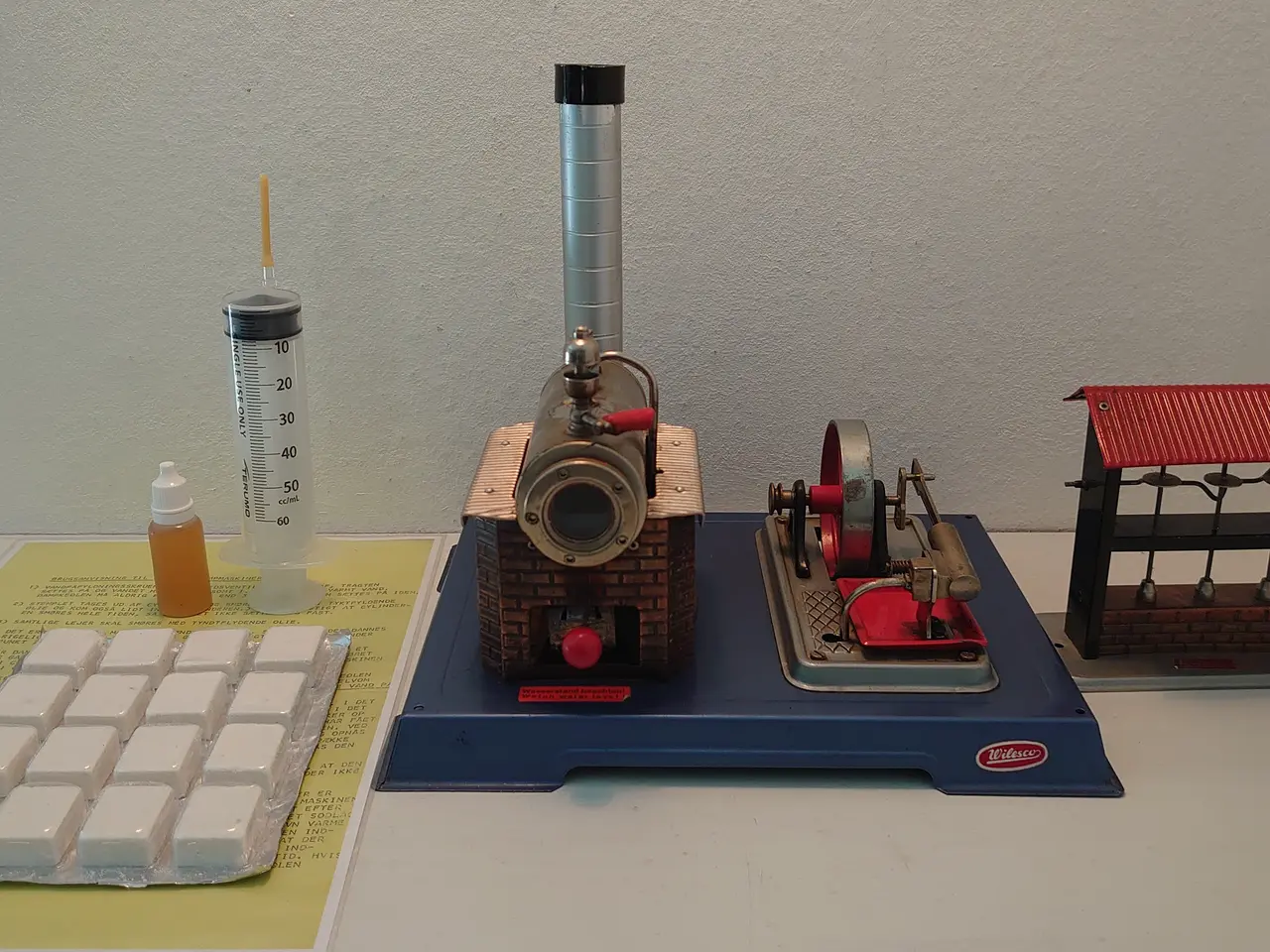 Billede 1 - Wilesco dampmaskine D8 + M61 hammer mm. Afprøvet.