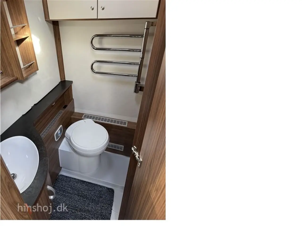 Billede 12 - 2021 - Polar Customized 590 CTH VK Luksus vintervogn med masser af udstyr fra Hinshøj Caravan A/S