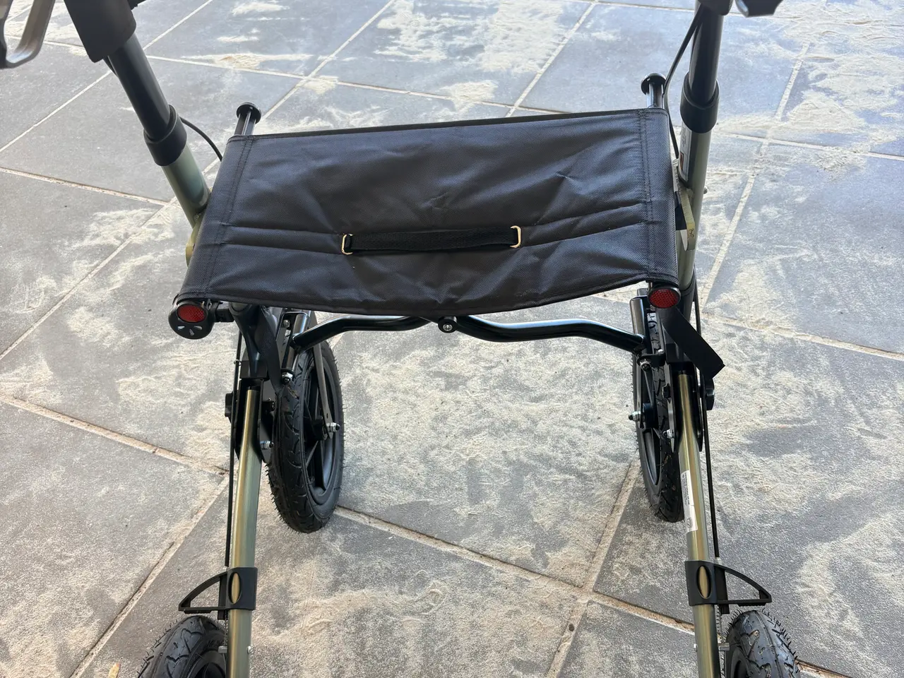 Billede 2 - Robust rollator kun brugt få gange