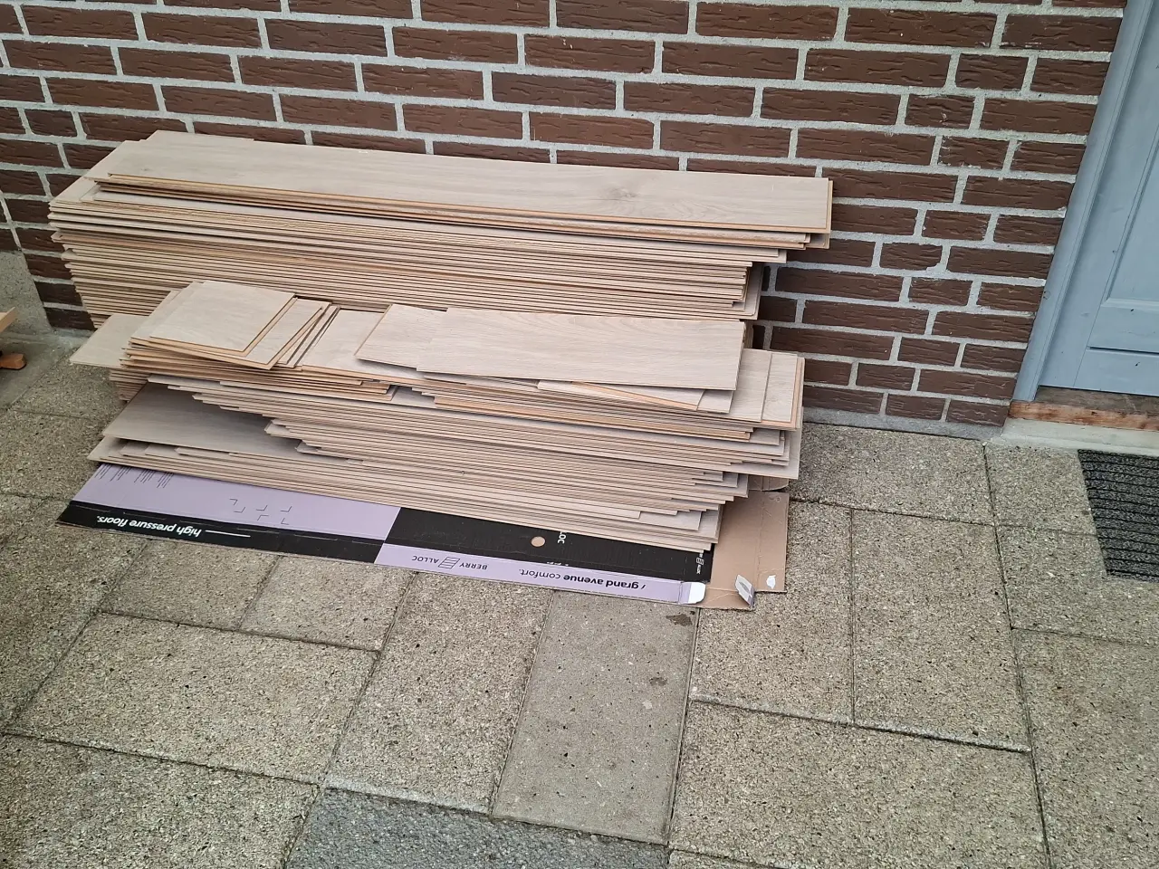 Billede 2 - Brugte plankegulv 71stk (19,3×128,7×0,7)