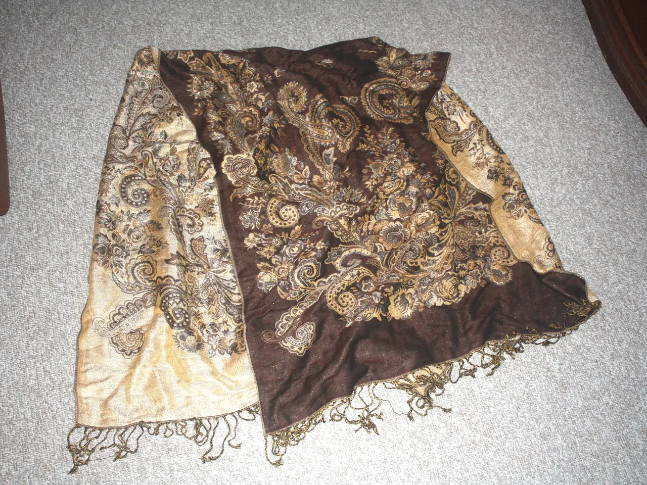 Billede 1 - Pashmina tørklæde  str. 170 cm  x  72 cm